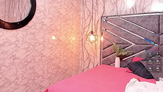 Snapshot of SASHA_BROWNIE__ chatting on September 28, 2025, 8:05 pm SASHA BROWNIE online show from September 28, 2025, 8:05 pm