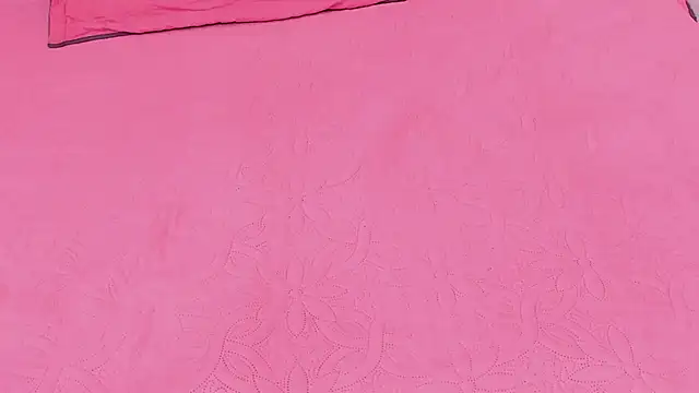 Snapshot of SASHA_BROWNIE__ chatting on October 7, 2025, 8:10 pm SASHA BROWNIE online show from October 7, 2025, 8:10 pm