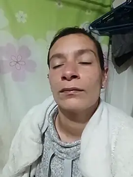 Snapshot of kim_lebanon chatting on September 11, 2025, 5:29 am kim lebanon online show from September 11, 2025, 5:29 am