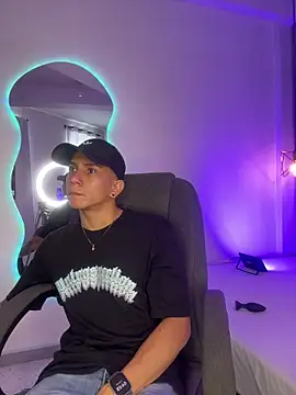 j deex online show from October 15, 2025, 2:58 pm