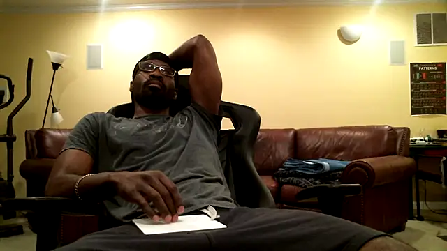 james421   online show from May 17, 2026, 3:06 am