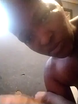 curvyyyyBabe online show from December 16, 2025, 12:31 pm