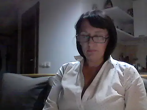 Elena48324 online show from September 15, 2025, 5:57 pm