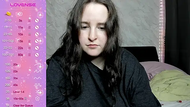 Snapshot of alice_allens chatting on September 29, 2025, 6:24 pm alice allens online show from September 29, 2025, 6:24 pm