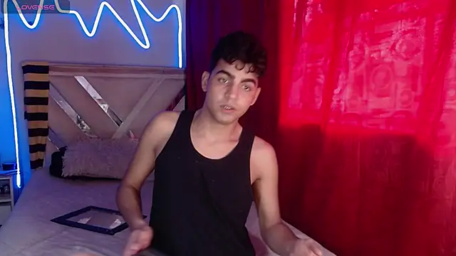 Snapshot of Alexx_k chatting on August 2, 2026, 5:10 pm Alexx k online show from August 2, 2026, 5:10 pm
