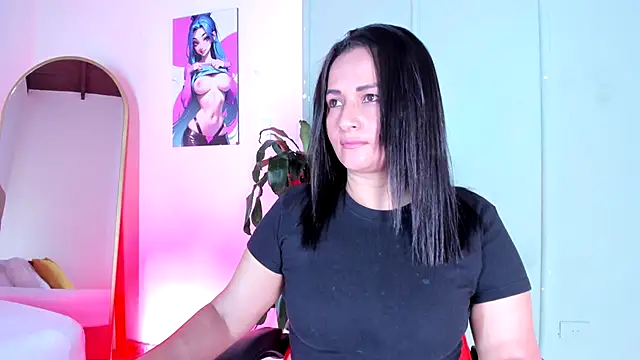 Snapshot of Zafiro__Brown chatting on October 7, 2025, 11:55 am Zafiro Brown online show from October 7, 2025, 11:55 am