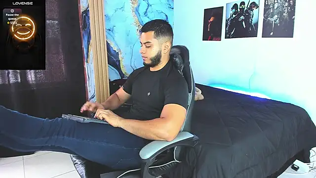 Tyler price online show from September 12, 2025, 6:51 pm