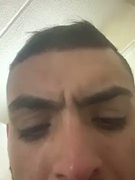 malek xarx  online show from September 25, 2025, 1:11 am