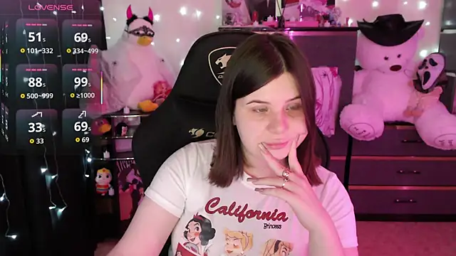 Snapshot of AmyVibess chatting on October 29, 2025, 8:08 pm AmyVibess online show from October 29, 2025, 8:08 pm