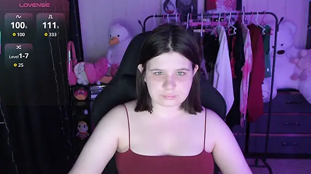 AmyVibess online show from May 25, 2026, 7:12 pm
