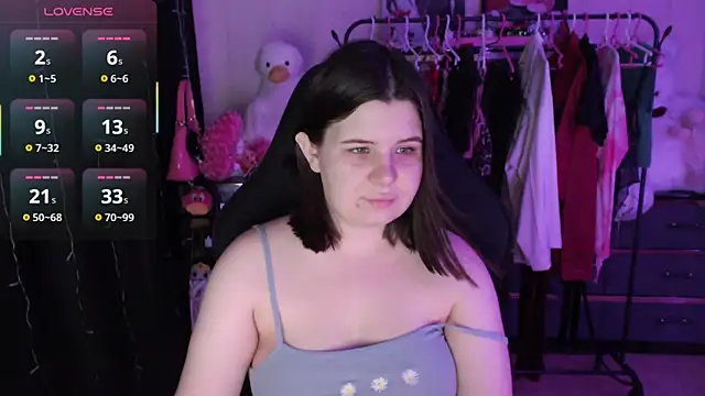AmyVibess online show from June 30, 2026, 6:08 pm