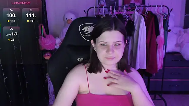 AmyVibess online show from July 16, 2026, 7:44 pm