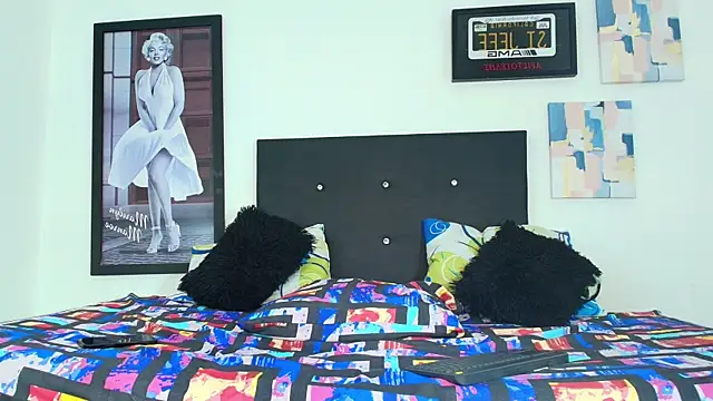 Snapshot of Luke_Stone chatting on October 1, 2025, 3:16 pm Luke Stone online show from October 1, 2025, 3:16 pm