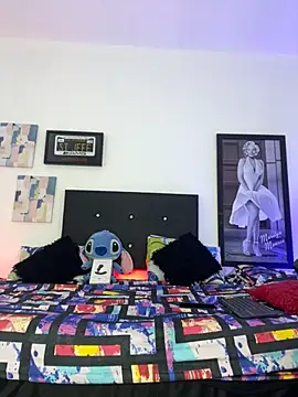 Snapshot of Luke_Stone chatting on September 28, 2025, 3:52 pm Luke Stone online show from September 28, 2025, 3:52 pm