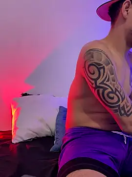 Snapshot of Luke_Stone chatting on September 18, 2025, 2:53 pm Luke Stone online show from September 18, 2025, 2:53 pm