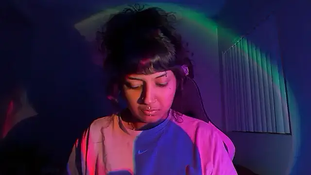 pressuremami online show from October 9, 2025, 2:45 am