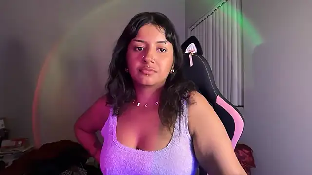 pressuremami online show from October 15, 2025, 7:49 am