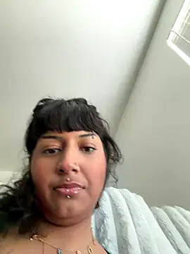 pressuremami online show from September 30, 2025, 8:26 pm