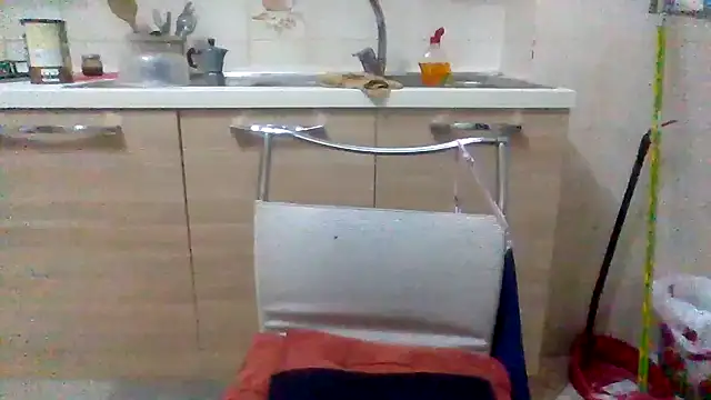 Snapshot of Kelly80 chatting on September 18, 2025, 2:58 am Kelly80 online show from September 18, 2025, 2:58 am