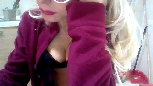 Kelly80 online show from March 20, 2026, 4:30 pm