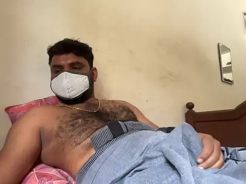 HandsomeMche online show from November 10, 2025, 9:14 am