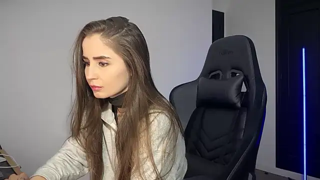 s meow online show from October 10, 2025, 8:31 pm