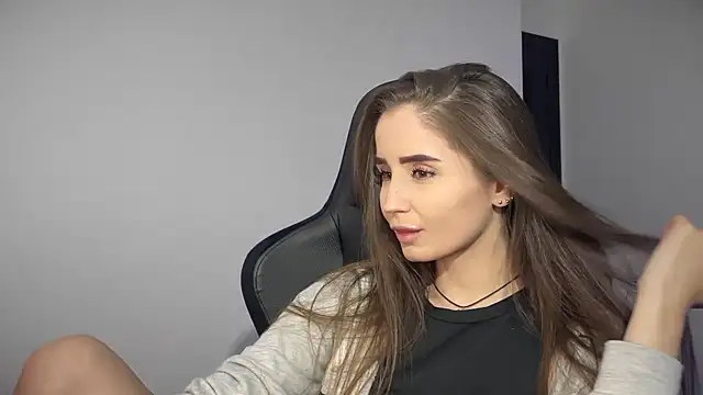 s meow online show from November 3, 2025, 10:57 pm