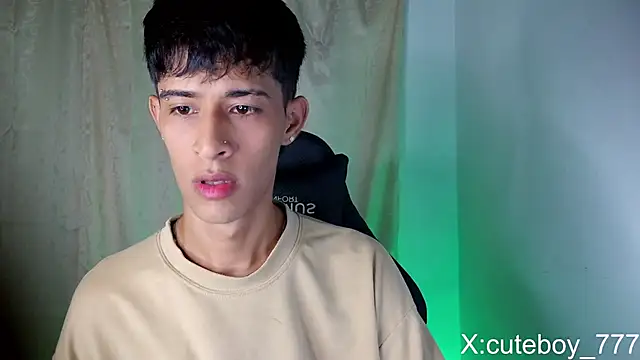 Danny cute 05 online show from March 11, 2026, 12:26 am