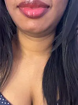 Snapshot of tamil_Aarathi chatting on June 9, 2026, 5:25 pm tamil Aarathi online show from June 9, 2026, 5:25 pm