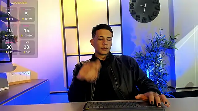 Snapshot of Dustin_Sonne chatting on October 4, 2025, 3:41 am Dustin Sonne online show from October 4, 2025, 3:41 am