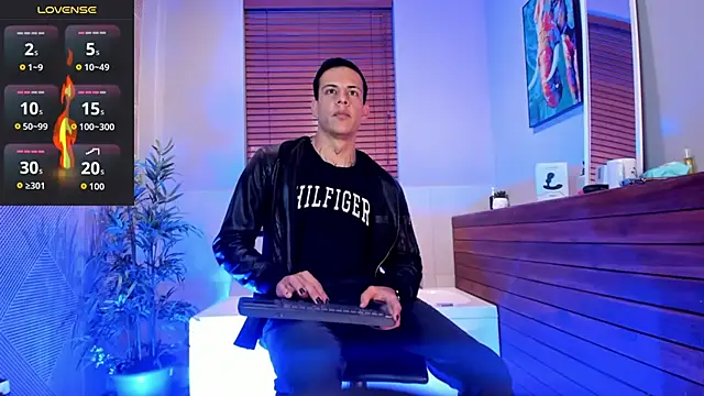 Snapshot of Dustin_Sonne chatting on October 20, 2025, 3:30 am Dustin Sonne online show from October 20, 2025, 3:30 am