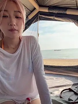 Snapshot of winter11 chatting on September 26, 2025, 7:04 am winter11 online show from September 26, 2025, 7:04 am