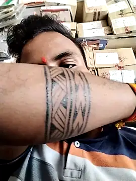 its aadi121 online show from September 9, 2025, 6:34 am