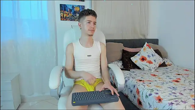 Snapshot of ThiagooJames chatting on October 22, 2025, 10:41 pm ThiagooJames online show from October 22, 2025, 10:41 pm