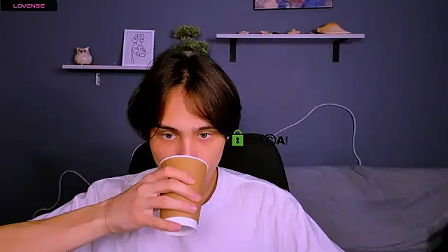 karl mans online show from September 22, 2025, 5:35 am