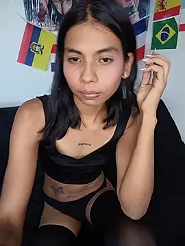 NovaTemptress online show from June 19, 2026, 9:53 pm