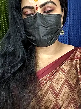 Snapshot of honey-flower chatting on September 24, 2025, 12:11 pm honey-flower online show from September 24, 2025, 12:11 pm