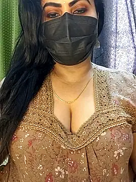 honey-flower online show from February 9, 2026, 7:50 am