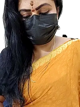 Snapshot of honey-flower chatting on October 17, 2025, 7:44 am honey-flower online show from October 17, 2025, 7:44 am