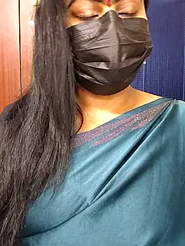 Snapshot of honey-flower chatting on October 5, 2025, 8:32 pm honey-flower online show from October 5, 2025, 8:32 pm