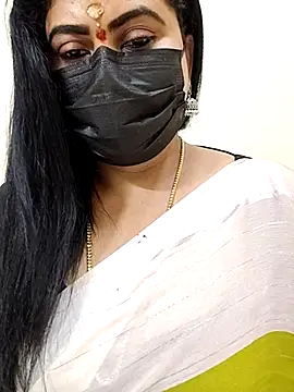 Snapshot of honey-flower chatting on October 24, 2025, 5:39 am honey-flower online show from October 24, 2025, 5:39 am