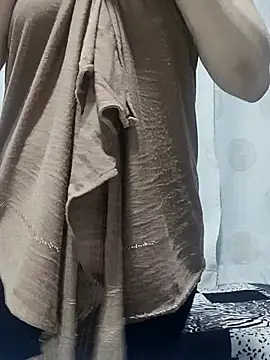 linakhalifa online show from October 3, 2025, 1:31 am