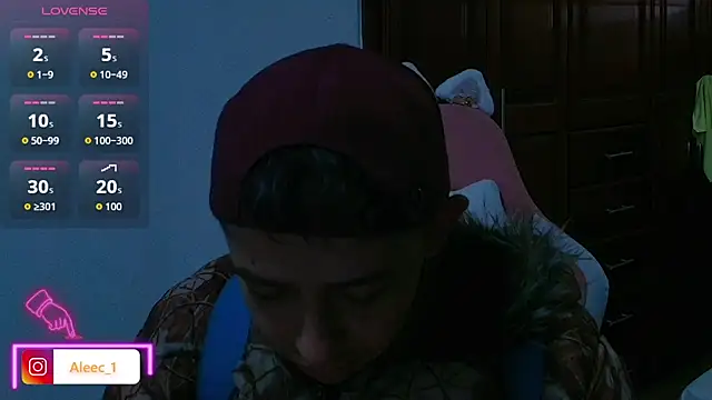 Snapshot of Aleecandrews chatting on September 30, 2025, 7:20 pm Aleecandrews online show from September 30, 2025, 7:20 pm