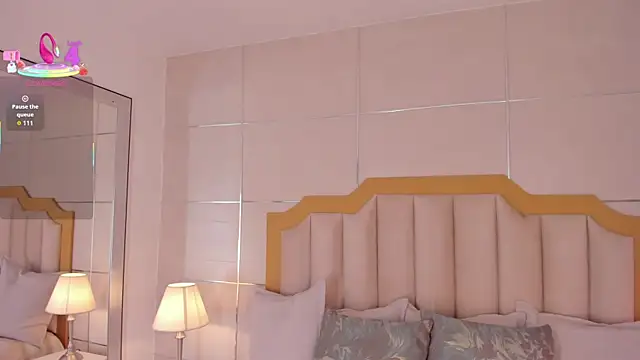 Snapshot of MaddieParker chatting on September 20, 2025, 7:08 pm MaddieParker online show from September 20, 2025, 7:08 pm