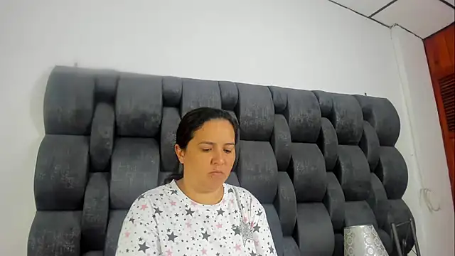 vauroracooper online show from September 16, 2025, 2:01 am