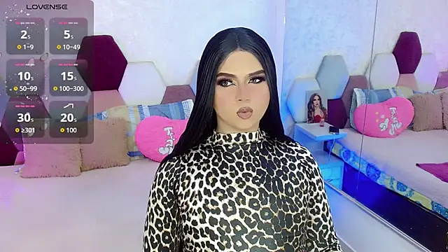 Snapshot of kushina_uzumaki75 chatting on October 15, 2025, 5:39 am kushina uzumaki75 online show from October 15, 2025, 5:39 am