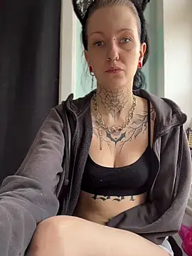 Snapshot of Seductively4_20 chatting on June 23, 2026, 8:23 am Seductively4 20 online show from June 23, 2026, 8:23 am