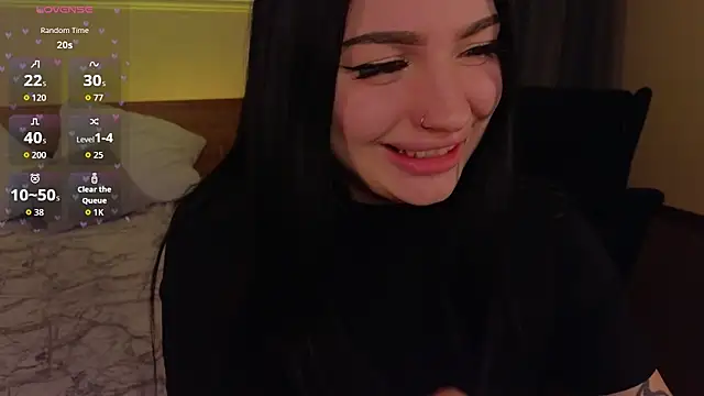 Snapshot of honey_____bunny chatting on May 11, 2026, 2:45 pm honey bunny online show from May 11, 2026, 2:45 pm