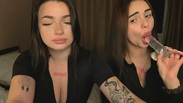 honey     bunny online show from September 23, 2025, 6:04 pm