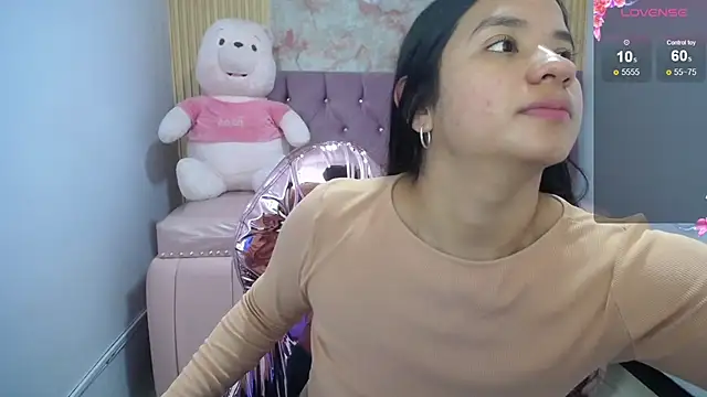 Irina evans s1 online show from November 17, 2025, 4:22 pm